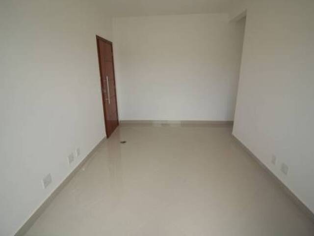 #23 - Apartamento para Venda em Santa Luzia - MG - 2